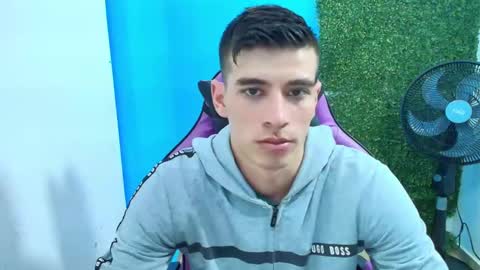 Snapshot of deiby_baby chatting on February 1, 2025, 8:37 pm DEIBY online show from February 1, 2025, 8:37 pm