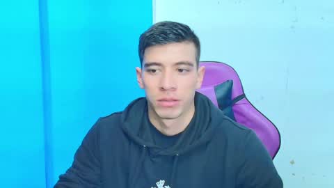 Snapshot of deiby_baby chatting on February 23, 2025, 10:42 pm DEIBY online show from February 23, 2025, 10:42 pm