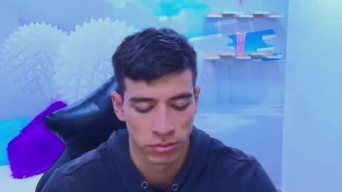 DEIBY online show from November 30, 2025, 5:17 pm