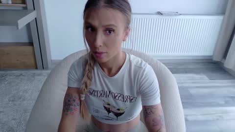Snapshot of deidi_sweet chatting on October 10, 2025, 10:14 am Di online show from October 10, 2025, 10:14 am