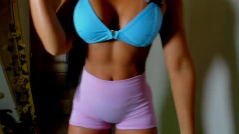 deisymadrid online show from September 26, 2025, 11:31 pm