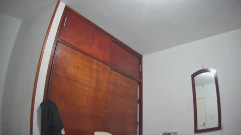 Snapshot of deividellobo chatting on March 5, 2025, 4:02 pm deividellobo online show from March 5, 2025, 4:02 pm