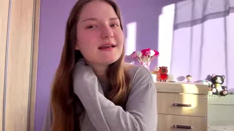 Snapshot of dejameneal chatting on March 2, 2026, 7:09 am Mila online show from March 2, 2026, 7:09 am