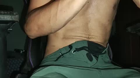 d16 online show from November 16, 2025, 8:58 pm