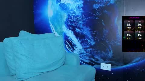 Delessandro online show from September 9, 2025, 2:11 am