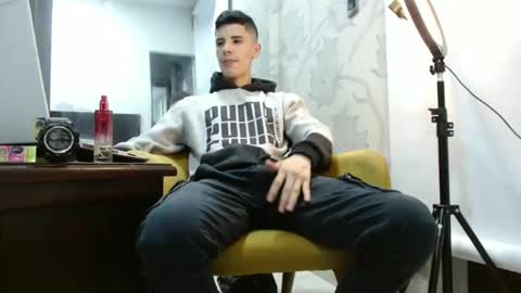 delglo online show from October 4, 2025, 5:05 am