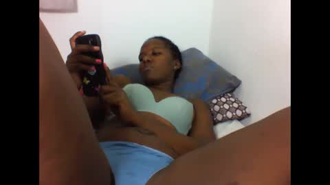 EVAH online show from April 14, 2026, 7:20 pm