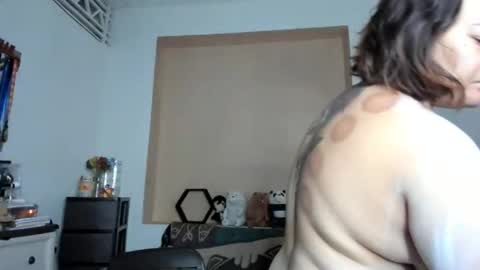 delightfulcurvy online show from March 24, 2026, 11:43 pm