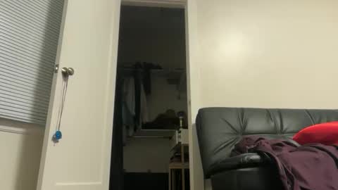 delightfuldark online show from June 2, 2026, 9:33 am