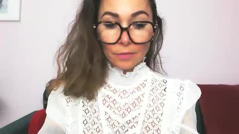 delilah_sweet online show from September 15, 2025, 3:01 pm