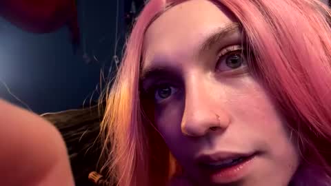 Delilah  Juju online show from December 30, 2024, 9:37 am