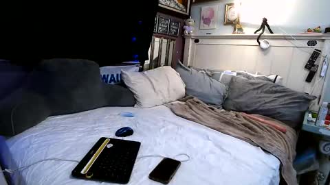 Delilah  Juju online show from April 3, 2026, 4:54 am