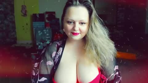 Snapshot of delinnia chatting on January 7, 2025, 5:42 pm Margo online show from January 7, 2025, 5:42 pm