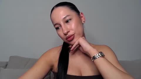 Snapshot of delly_love chatting on September 16, 2025, 6:53 pm delly_love online show from September 16, 2025, 6:53 pm
