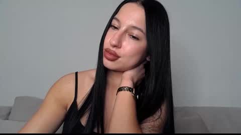Snapshot of delly_love chatting on September 17, 2025, 7:37 pm delly_love online show from September 17, 2025, 7:37 pm