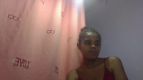 delphine online show from April 15, 2026, 8:21 am