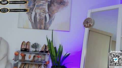  Delsee   online show from February 5, 2026, 8:24 pm