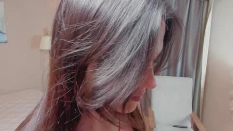 Snapshot of delsietarpley chatting on December 1, 2025, 11:15 am delsietarpley online show from December 1, 2025, 11:15 am