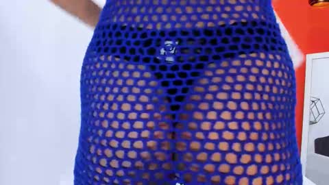 Snapshot of demi_hot69 chatting on February 22, 2026, 11:31 am Demi online show from February 22, 2026, 11:31 am