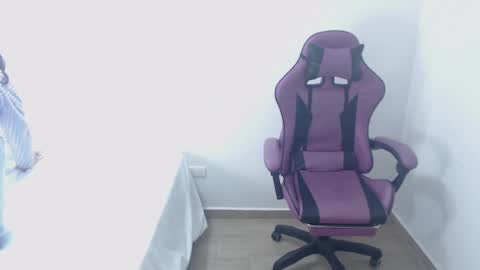 DEMI online show from March 1, 2025, 11:17 am