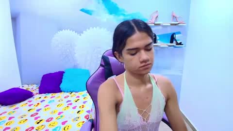 DEMI online show from October 2, 2025, 12:45 pm