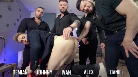 demianblake online show from October 5, 2025, 3:32 pm