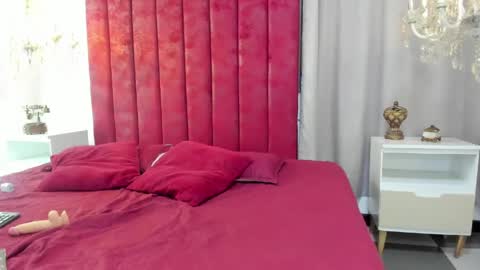 Snapshot of demon_foxx chatting on April 13, 2026, 3:56 am online show from April 13, 2026, 3:56 am