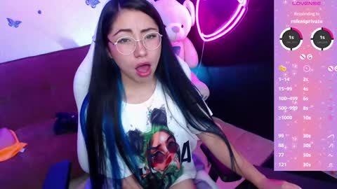 Snapshot of demyanderson_ chatting on February 11, 2025, 3:29 am Demy online show from February 11, 2025, 3:29 am