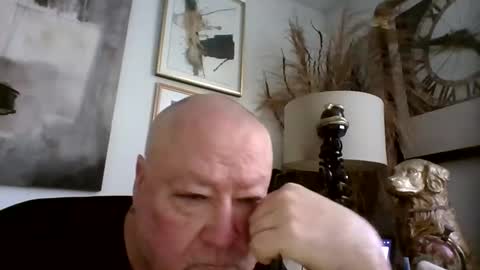 Snapshot of denboisvin2043 chatting on February 10, 2025, 12:29 pm denboisvin2043 online show from February 10, 2025, 12:29 pm