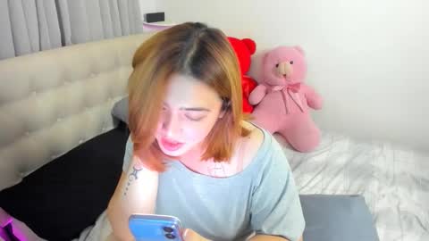 Demi online show from February 14, 2026, 7:27 am