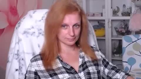 denhiey online show from September 24, 2025, 5:27 pm