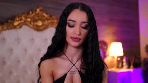 denisedevilles online show from January 3, 2025, 9:47 am