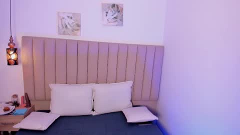 Denisse  online show from February 28, 2026, 6:31 pm