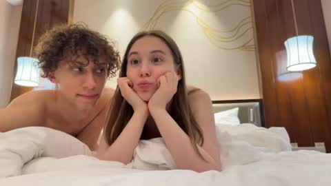 Snapshot of denobluora chatting on January 17, 2025, 8:33 pm Jasper   online show from January 17, 2025, 8:33 pm