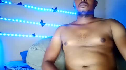 mastER blACK online show from March 2, 2025, 4:42 pm