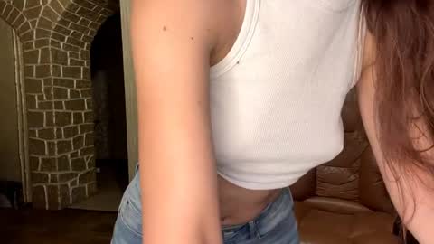 Eva online show from June 8, 2026, 1:28 am