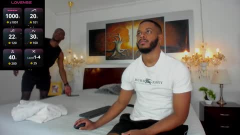 Dereck and Jake online show from November 8, 2025, 11:43 am