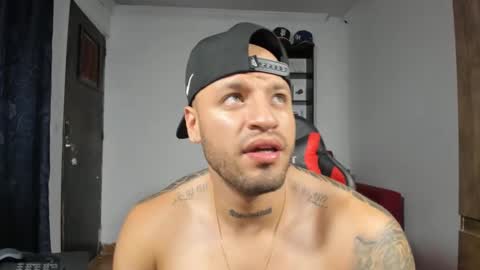 dereckgreen online show from February 7, 2025, 7:07 am