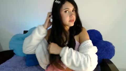 derek_44 online show from May 15, 2026, 4:41 am