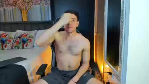 Snapshot of derek_hussain chatting on September 20, 2025, 12:55 am Derek Hussain online show from September 20, 2025, 12:55 am