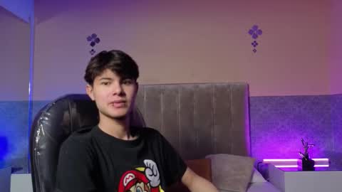 Snapshot of derek_sinn chatting on February 27, 2026, 8:09 pm derek_sinn online show from February 27, 2026, 8:09 pm