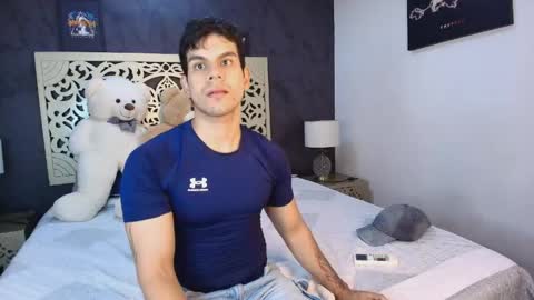 derek_voss online show from June 4, 2026, 12:11 pm