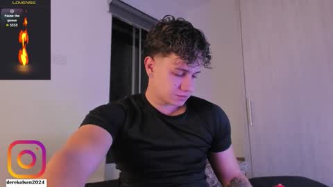 Derek  IG Derekolsen2024 online show from November 10, 2025, 12:53 am