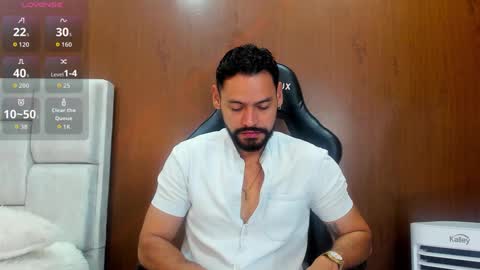 Snapshot of derrybigger_cm chatting on October 5, 2025, 2:04 pm DerryBigger CM online show from October 5, 2025, 2:04 pm