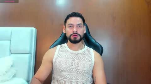 Snapshot of derrybigger_cm chatting on October 23, 2025, 2:27 pm DerryBigger CM online show from October 23, 2025, 2:27 pm