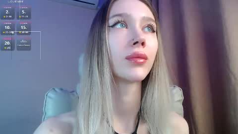 Snapshot of des_ch chatting on May 20, 2026, 5:30 pm Ari online show from May 20, 2026, 5:30 pm