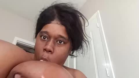 deshay30 online show from February 24, 2025, 9:09 pm