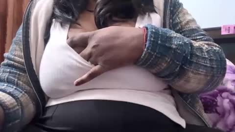 simran online show from December 18, 2025, 4:18 am