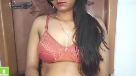 Eva and Adam online show from March 4, 2025, 4:41 pm