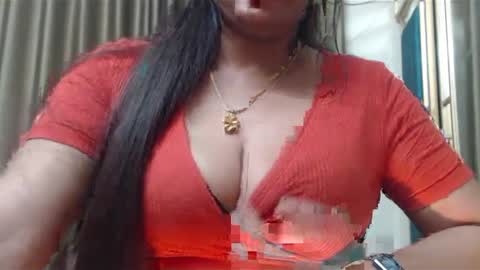 Maisa online show from December 23, 2024, 8:36 pm